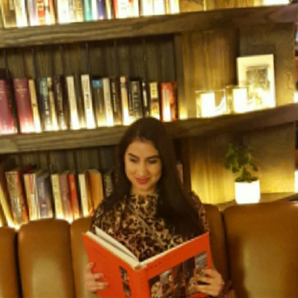 Meet your Posher, Anisa